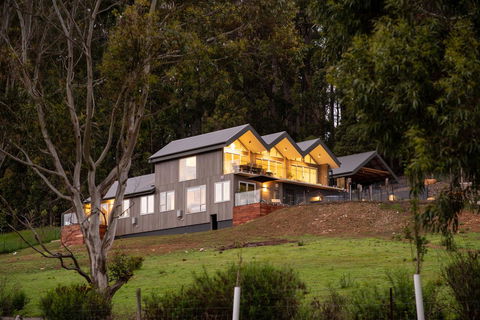 Adventure Bay Retreat Bruny Island - E Caravan Parks 43