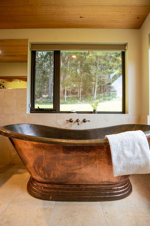 Adventure Bay Retreat Bruny Island - E Caravan Parks 12