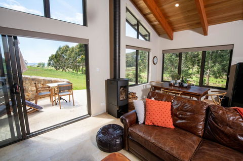 Adventure Bay Retreat Bruny Island - E Caravan Parks 19