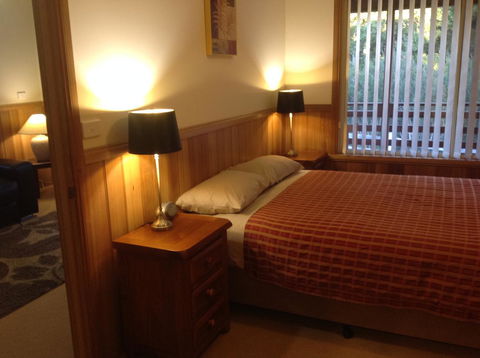 Driftwood Strahan Villas - E Caravan Parks 12