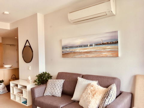Hobart Inner City Apartment - E Caravan Parks 2