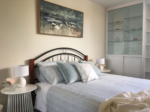 Hobart Inner City Apartment - E Caravan Parks 8