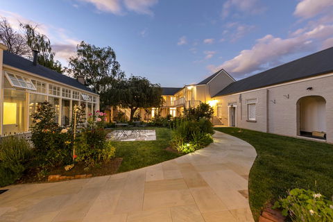 Prospect Country House & Restaurant - E Caravan Parks 26