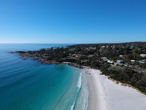 SEA EAGLE COTTAGE Amazing Views Of Bay Of Fires - E Caravan Parks 13