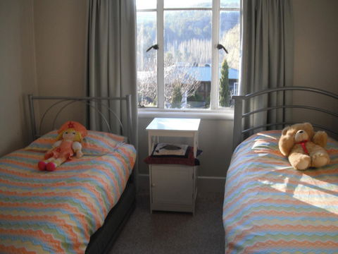 Maydena Chalet - E Caravan Parks 13