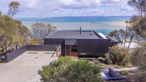 Cocktails With A View - E Caravan Parks 17