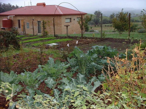 Cherry Top Farmstay - Boutique Eco Village - E Caravan Parks 15