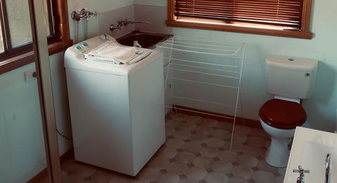 Cherry Top Farmstay - Boutique Eco Village - E Caravan Parks 12