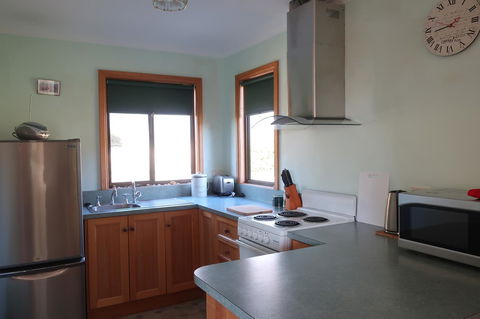 Cherry Top Farmstay - Boutique Eco Village - E Caravan Parks 29
