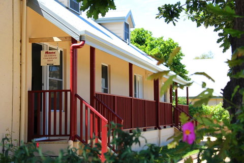Richmond Coachmans Rest - E Caravan Parks 0