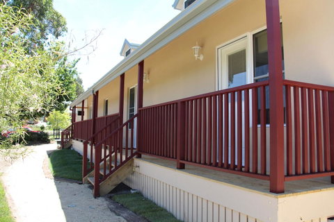 Richmond Coachmans Rest - E Caravan Parks 26
