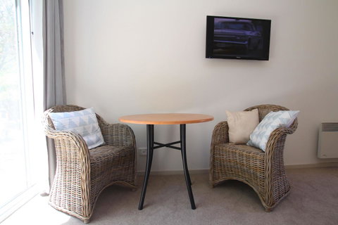 Richmond Coachmans Rest - E Caravan Parks 15