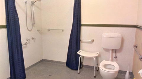 The Crays Accommodation - E Caravan Parks 8