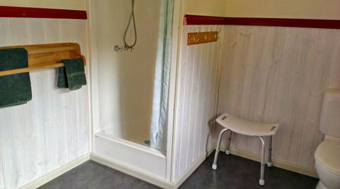 The Crays Accommodation - E Caravan Parks 11