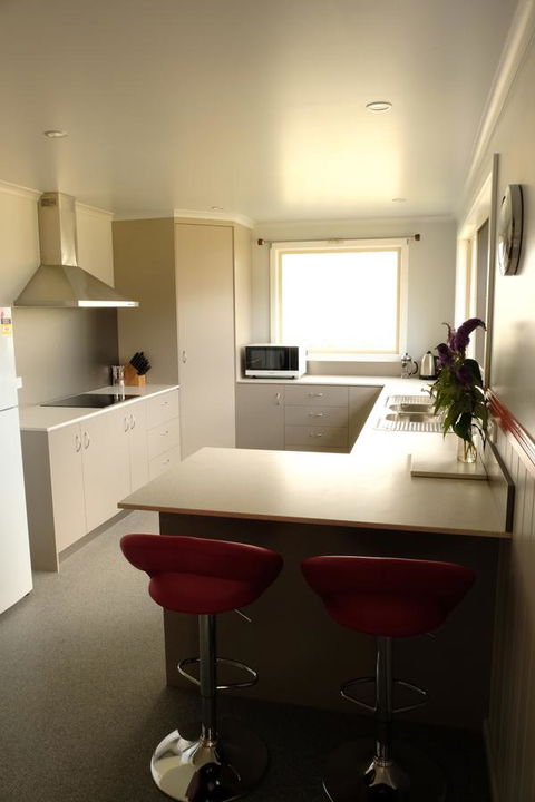 The Crays Accommodation - E Caravan Parks 17