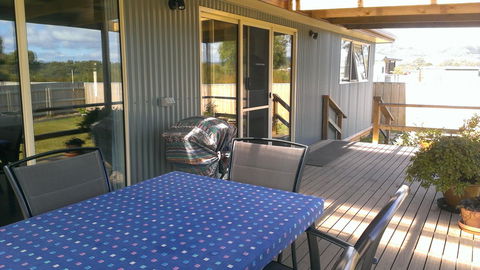 The Crays Accommodation - E Caravan Parks 6