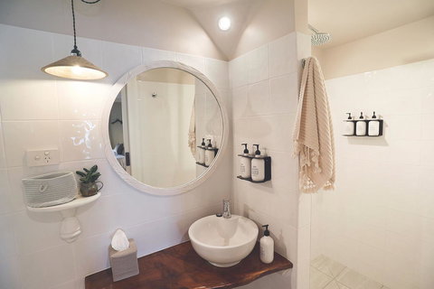 Ship Inn Stanley - E Caravan Parks 11