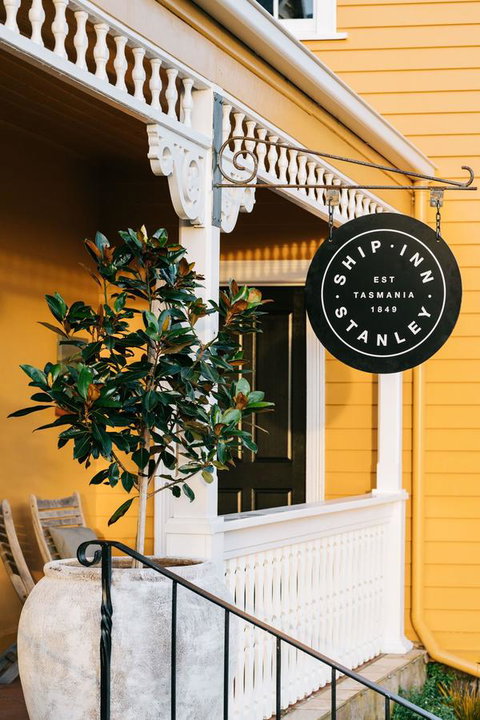 Ship Inn Stanley - E Caravan Parks 21