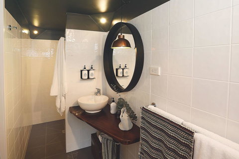 Ship Inn Stanley - E Caravan Parks 16