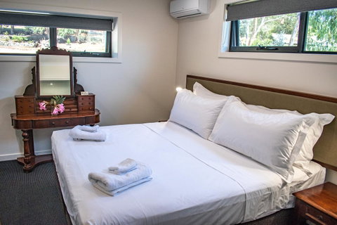 Tamar House - E Caravan Parks 18