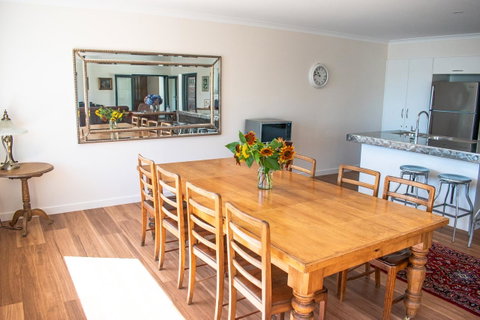 Tamar House - E Caravan Parks 14