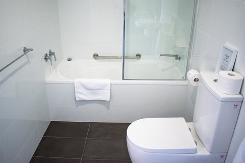 Tamar House - E Caravan Parks 11