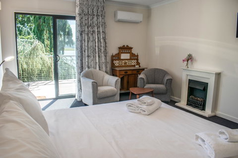 Tamar House - E Caravan Parks 7