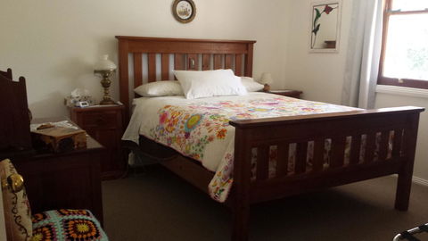 Post House Cottage - E Caravan Parks 5