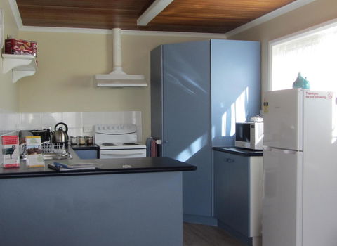 Elm Trees Accommodation @ Ross - E Caravan Parks 18