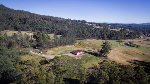 Mountain Blue Guest House - E Caravan Parks 27