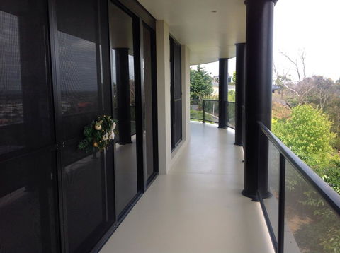 Sheer Pleasure Accommodation - E Caravan Parks 5