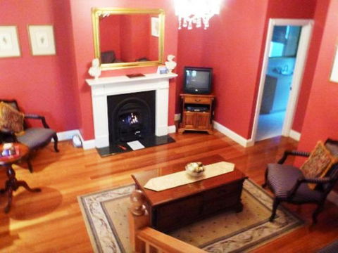 Aldermere Estate Luxury Apartments - E Caravan Parks 7