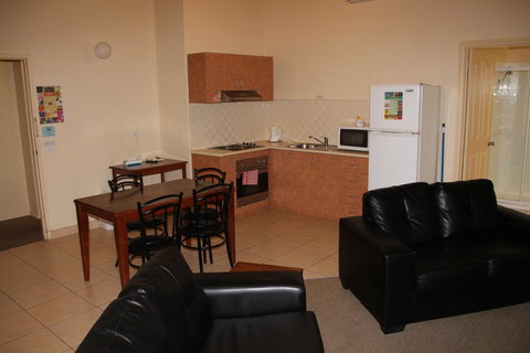 Nireeda Apartments On Clare - E Caravan Parks 2