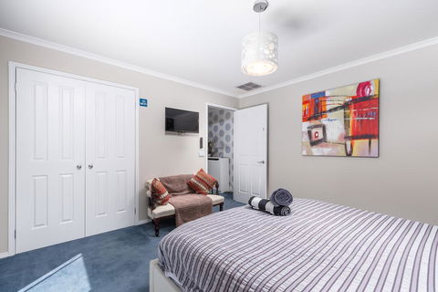 North Essendon B & B Melbourne Airport - E Caravan Parks 2