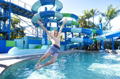 North Star Holiday Resort - E Caravan Parks 0