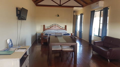 Northbrook Farmstay - E Caravan Parks 1