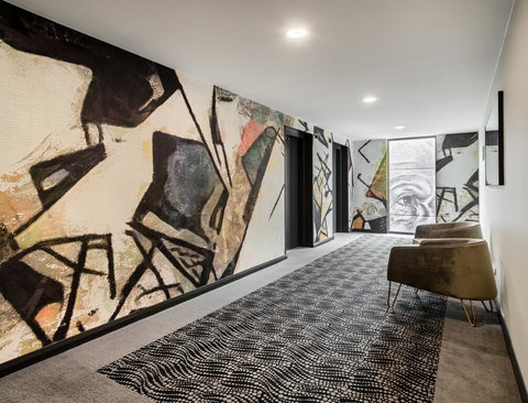 Novotel Geelong - E Caravan Parks 1