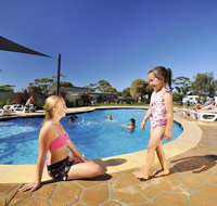 NRMA Eastern Beach Holiday Park - E Caravan Parks
