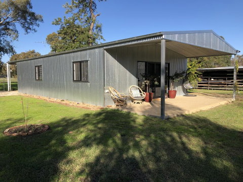 Oak Lane Guest House & Farm Stay - E Caravan Parks 1