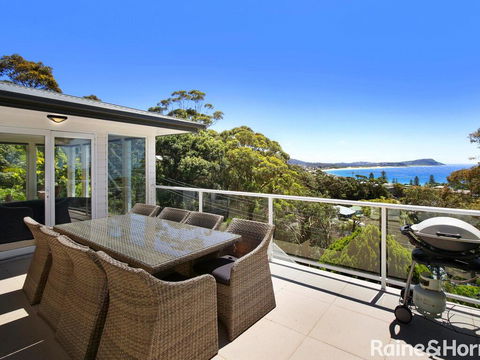 Ocean Breeze - 41 Kurrawyba Avenue, Terrigal - E Caravan Parks 0