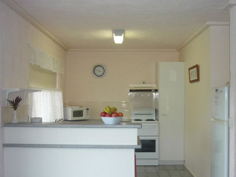 Ocean Drive Apartments - E Caravan Parks 1
