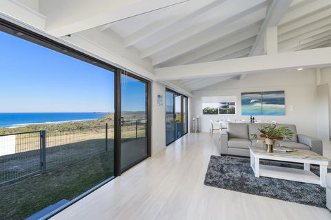 Ocean Paradise - E Caravan Parks 1