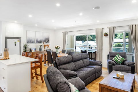 Olinda Two Bedroom Apartment - B2 - E Caravan Parks 3