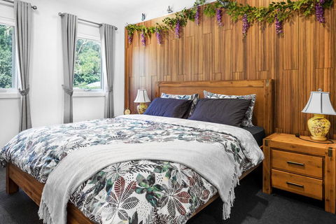 Olinda Village Apartment - A2 - E Caravan Parks 1