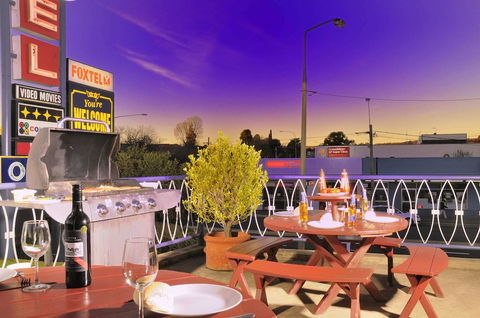 Olympia Motel - E Caravan Parks 0