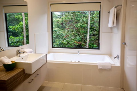 On Obi Maleny - E Caravan Parks 0