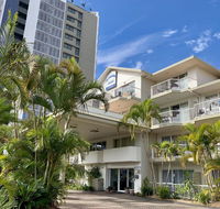 Outrigger Burleigh