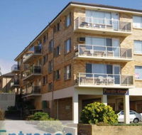 Pacific Court 4 - E Caravan Parks