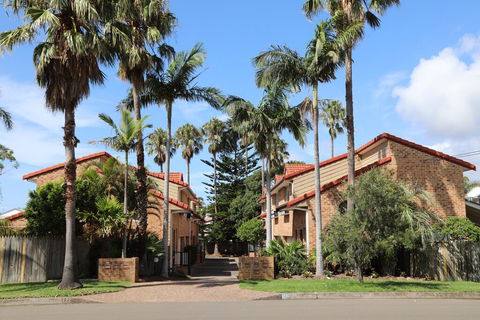 Pacific Palms Thirroul Beach NSW - E Caravan Parks 1