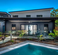 Palms - Tropicana Resort - Cli - E Caravan Parks